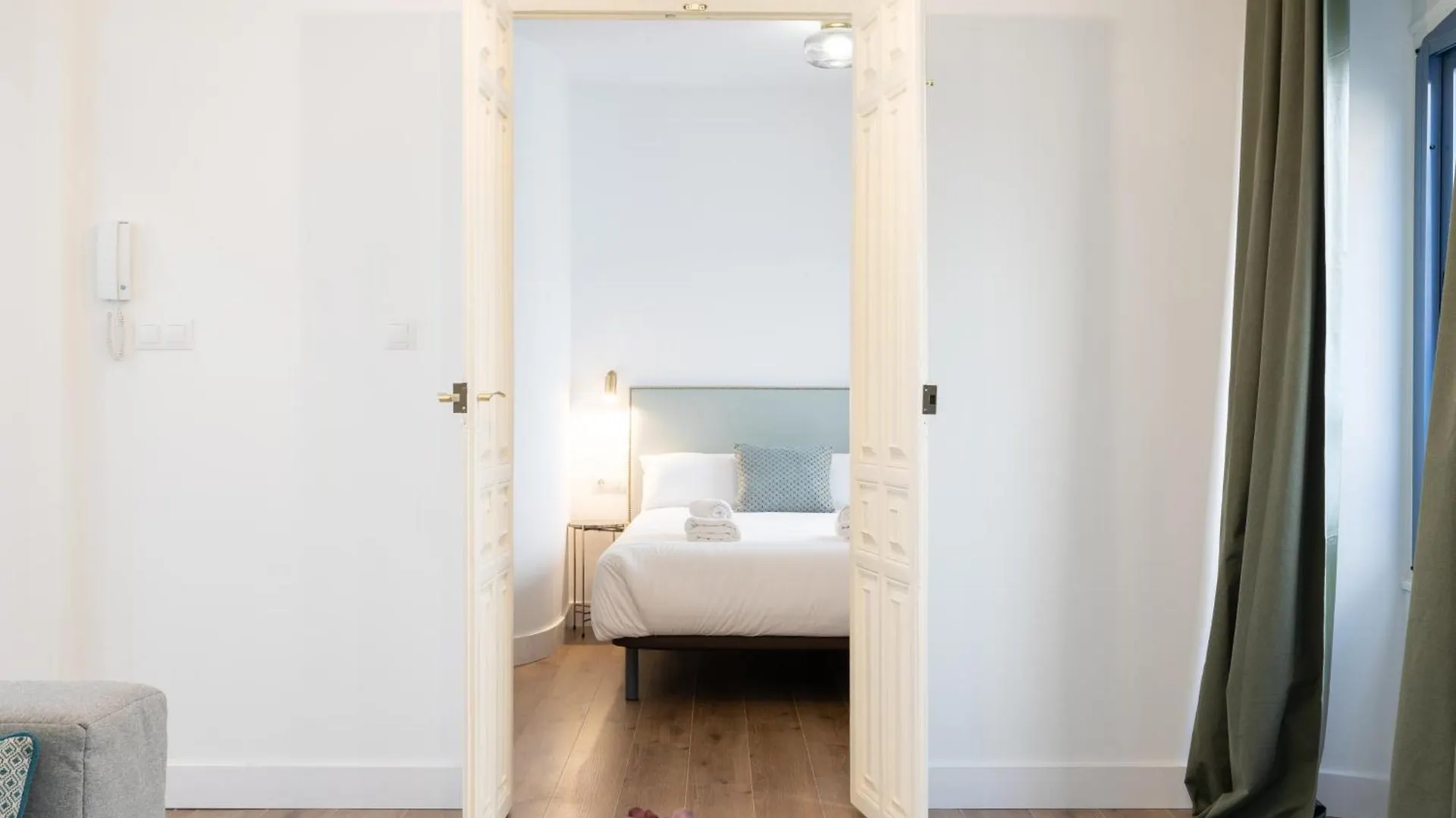 Spacious Bright Palace -1Bedroom-Terrace-Center Málaga Appartamento